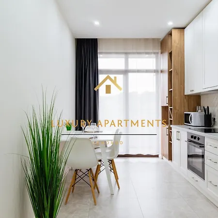 Luxury “dream City” אוזהורוד